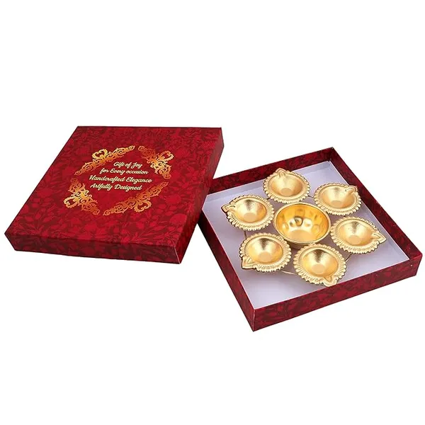 [Apply 3% Coupon] (Min Buy 4) Diya Shape Flower Decorative Urli Bowl Handcrafted Bowl for Floating Flowers T Light Candle for Home and Wedding Return Gift for All Occasion (7 Inches) Metal with Handmade Gift Box