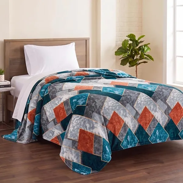 BSB HOME 280 GSM Flannel Blanket for Single Bed, Ultra Soft Plush Fleece Blanket, Warm & Cozy Winter Blanket, Breathable AC Blanket, Skin Friendly, for Home & Travel, 220 x 150 cm - Deep Teal Rs.539 @ Amazon
