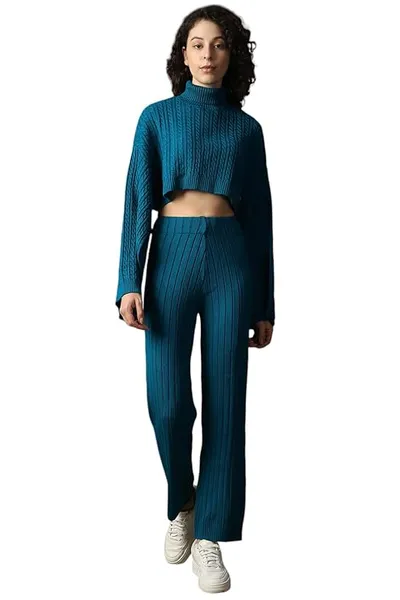 High Star Women Acrylic Knitted Boxy Fit High-Rise Turtle neck Full Sleeves Casual Co-ord